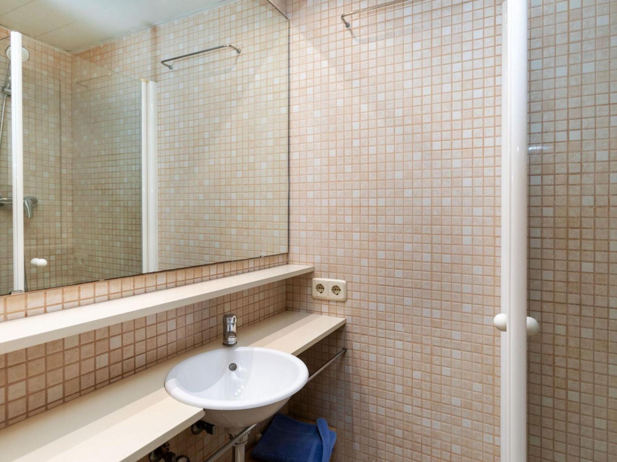 Apartment Sants-Montjuic Rambla Badal By Interhome Barcelona Exterior photo